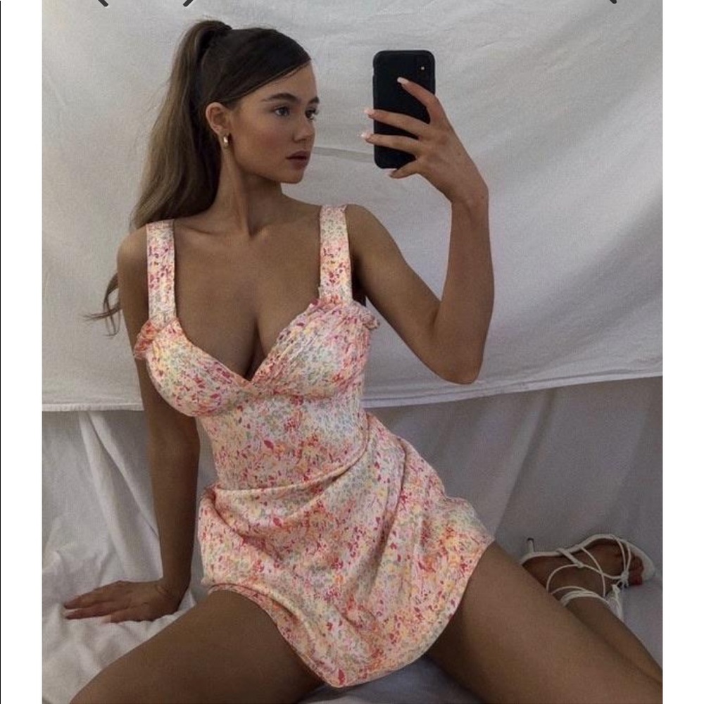 Pink floral flowy Kameli Boutique dress